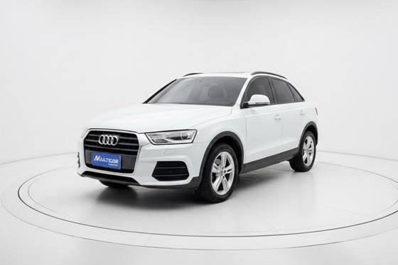 AUDI Q3 1.4 TFSI AMBIENTE FLEX 4P S TRONIC